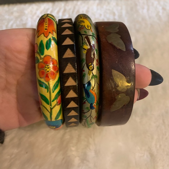4 pieces vintage wooden bangles hand painted inlay - Picture 3 of 4